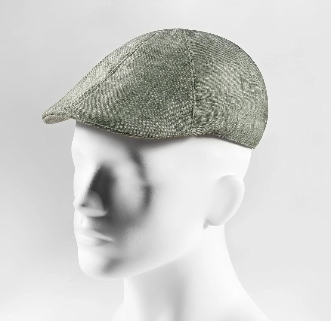 (Mint) Schiebermütze Herren Leinen – Flat Cap seitliche Ansicht auf Mannequin
